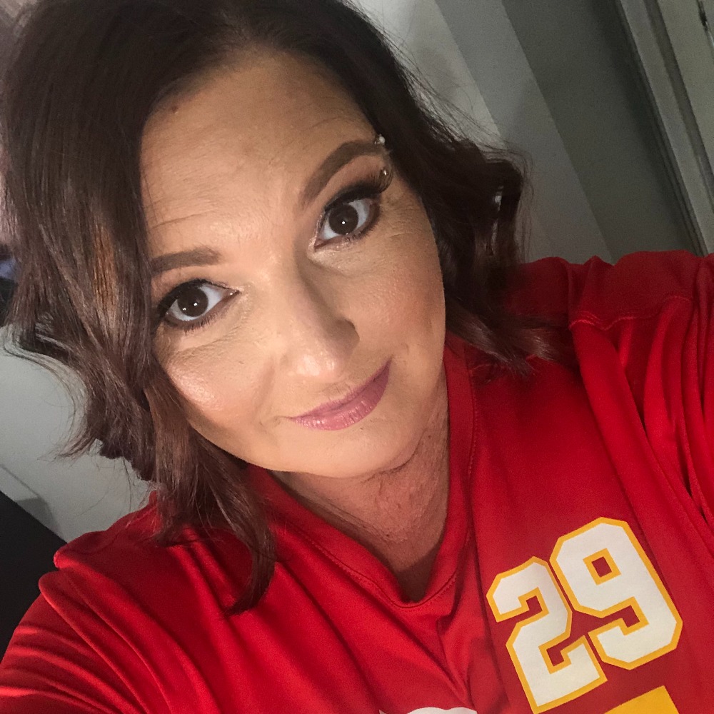Meet your Posher, Chasity